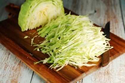 全面解析蔬菜切丁切丝机的功能与优势