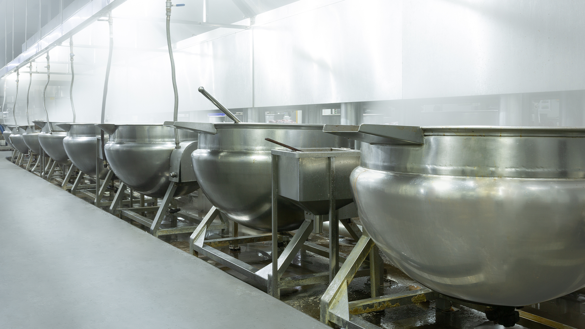 为什么越是大型的食品工厂，越强调用系统替代“手工记账”？